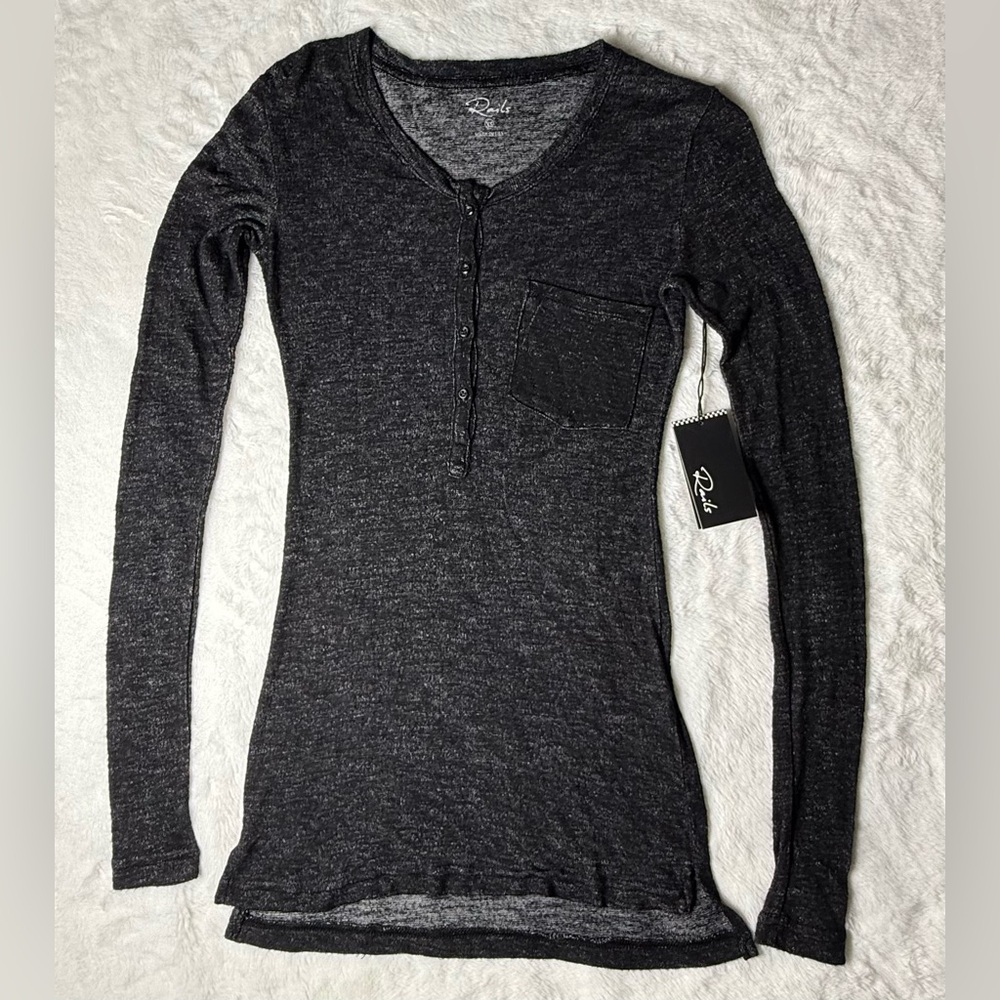 NWT Rails Long-Sleeve V-Neck Henley with Chest Pocket-Charcoal Gray XS